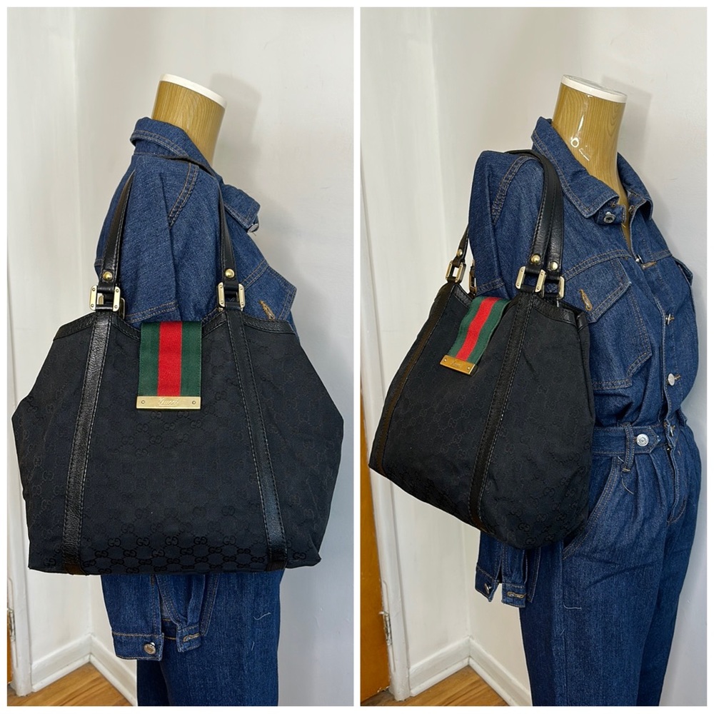 Gucci Black GG Canvas Medium New Ladies Web Tote